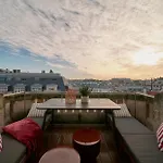 Lavie Maison Louvre, Terrace, Hot Tub And Ac