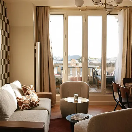 Lavie Maison Louvre, Terrace, Hot Tub And Ac