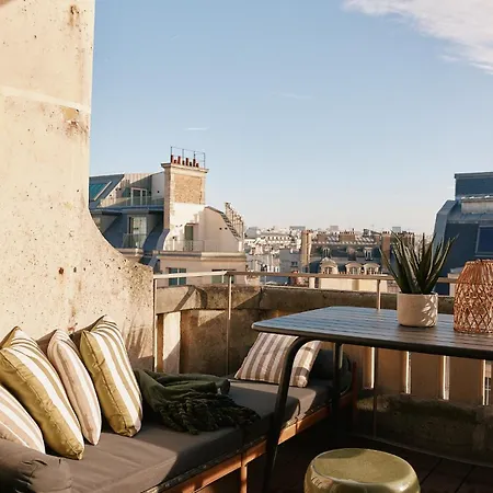 Apartment Lavie Maison Louvre, Terrace, Hot Tub And Ac